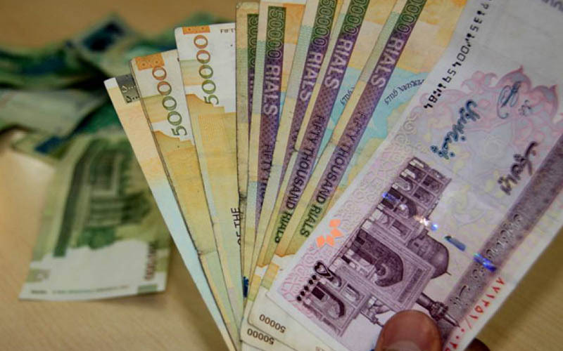 کمک دو میلیاردی بوئین زهراییها به محرومان کمک دو میلیاردی بوئین زهراییها به محرومان