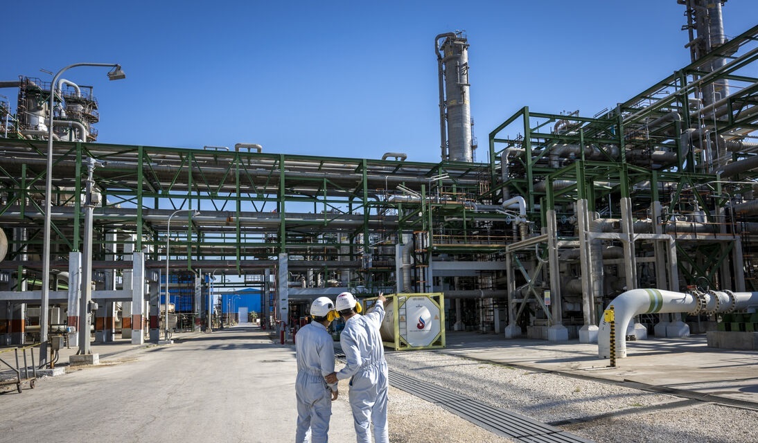 بنزین تولیدی در شیراز؛ استانداردهای محیط زیستی را پاس نمی‌کند