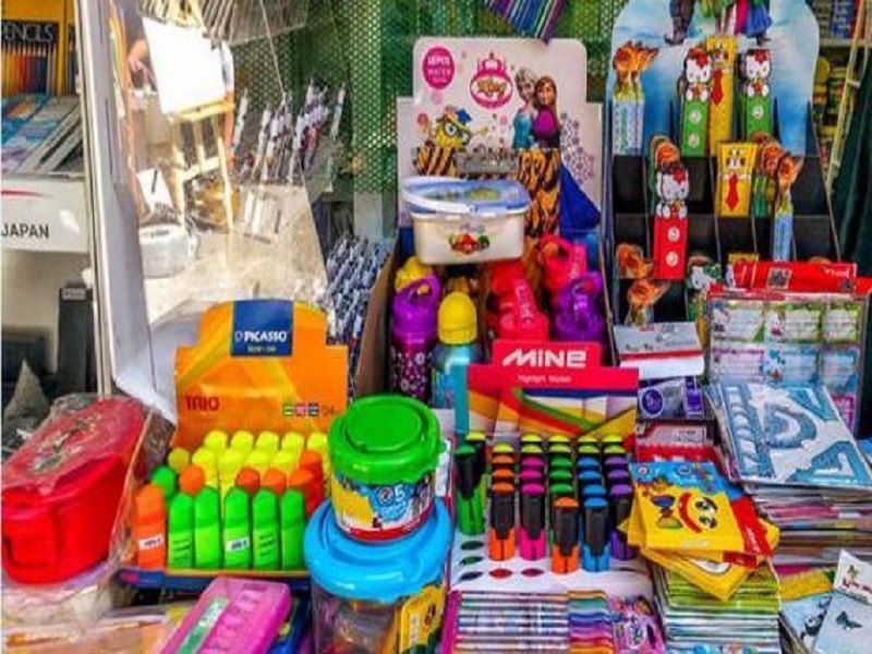 بازگشایی نمایشگاه فروش پاییزه ویژه مدارس در کرمانشاه