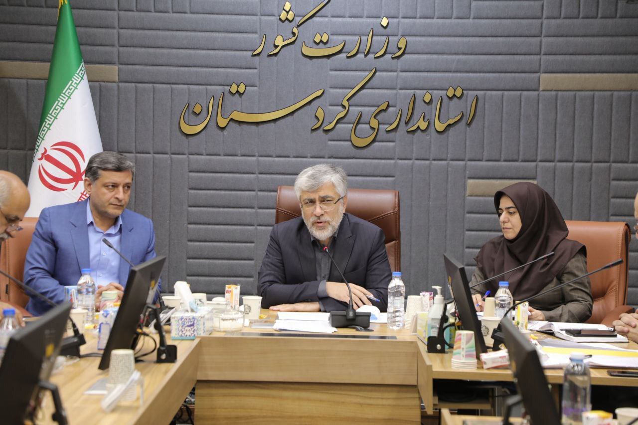 چالش تنظیم بازار در آستانه شب یلدا/ از نوسانات قیمت تا ضرورت بازطراحی نظارتهای میدانی در کردستان چالش تنظیم بازار در آستانه شب یلدا/ از نوسانات قیمت تا ضرورت بازطراحی نظارتهای میدانی در کردستان